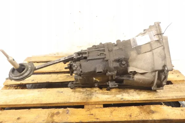 6-vaihteinen vaihteisto BMW 3 320D E90 2.0D image 4