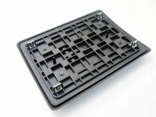 Cache tableau de bord OEM 1034060AA pour Chrysler Pacifica 2007 image 4