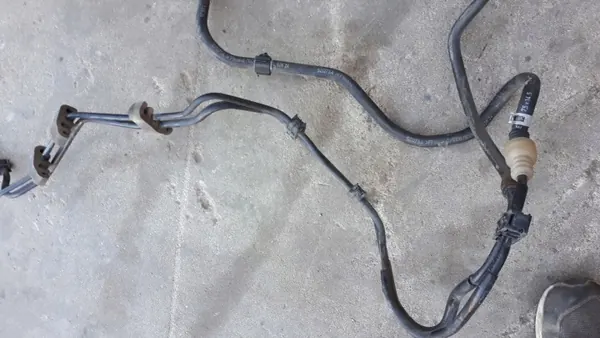 Polttoaineletket OEM przewody paliwa Audi A4 B9:lle image 4