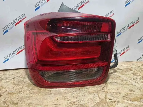 Lámpara trasera izquierda BMW 1 (F20) 2012 image 6