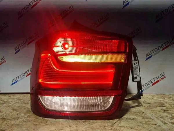 Lámpara trasera izquierda BMW 1 (F20) 2012 image 9