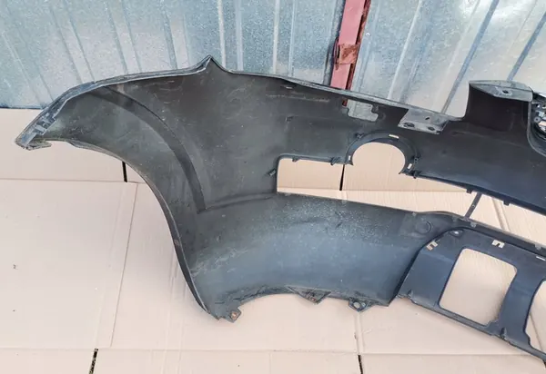 Parachoques delantero Chevrolet Captiva OEM image 6