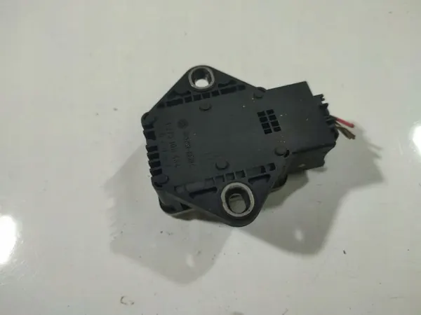 Hyundai i30 ESP Snelheidsensor 2010 1.6L 0265005700 image 3