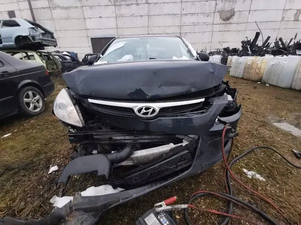 Hyundai i30 ESP Snelheidsensor 2010 1.6L 0265005700 image 7