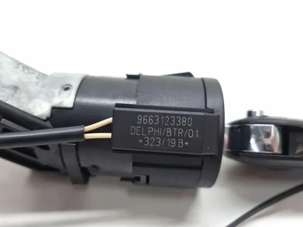 Interruptor de ignição OEM 36454600 para Opel Vivaro image 9