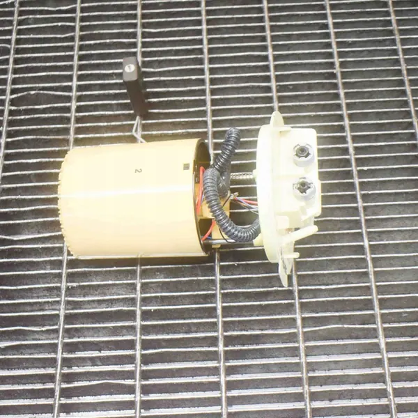 Bomba de combustible Ford Transit 2016 image 2