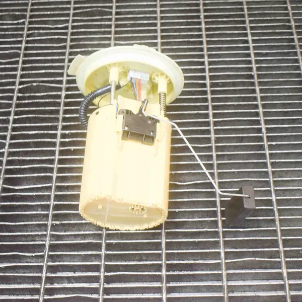 Bomba de combustible Ford Transit 2016 image 3