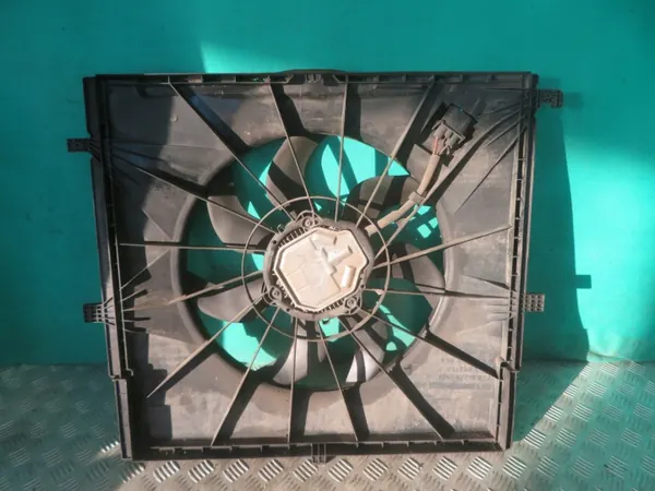 Ventilateur de radiateur OEM 3136613479 Mercedes Sprinter image 6
