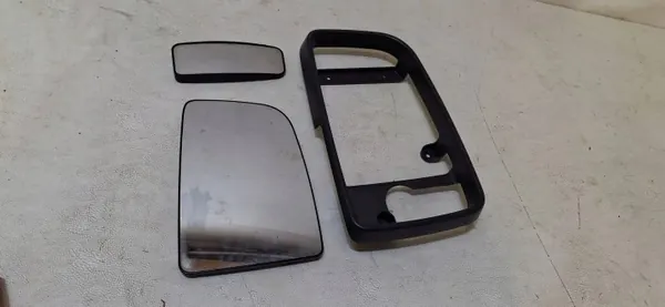 Inserção espelho inferior esquerdo OEM 155890012 Mercedes Sprinter image 2