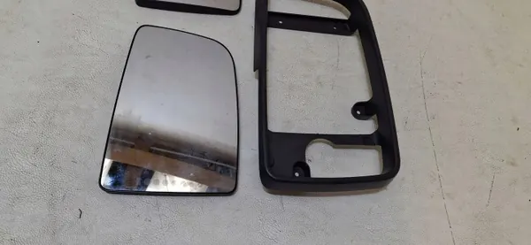 Inserção espelho inferior esquerdo OEM 155890012 Mercedes Sprinter image 4