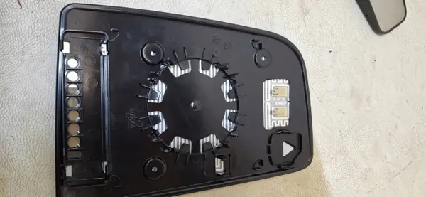 Inserção espelho inferior esquerdo OEM 155890012 Mercedes Sprinter image 8