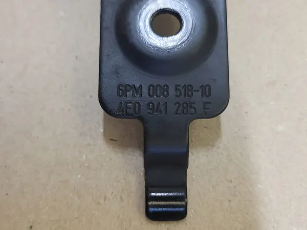 Sensor de nível de faróis Audi VW 4E0941285F image 3