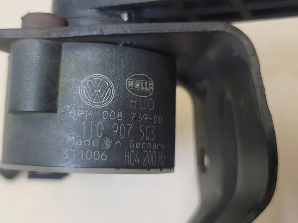 Sensor de nível de faróis Audi VW 4E0941285F image 4