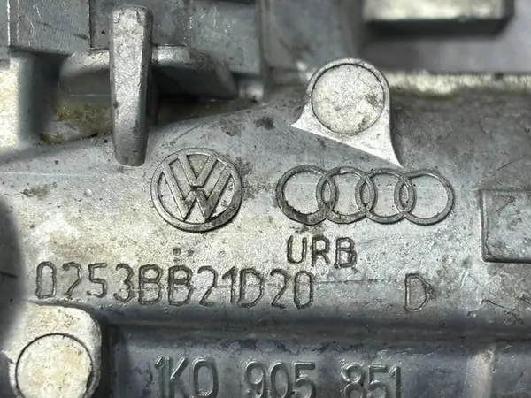 VW GOLF VII Sytytyskytkin avaimella 1K0905851 image 5