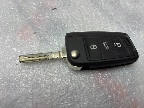 VW GOLF VII Sytytyskytkin avaimella 1K0905851 image 7