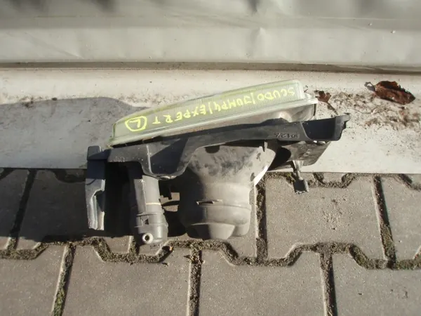 Farol dianteiro esquerdo Fiat Scudo 1995-2006 OEM 1474268080 image 2