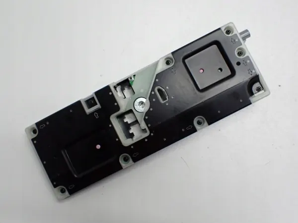 Amplificateur Antenne OEM 1EA035741L pour Ford Capri EV image 3