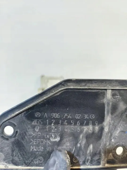 Polttoainekannen moottori OEM A9067540234 Mercedes-Benz image 7