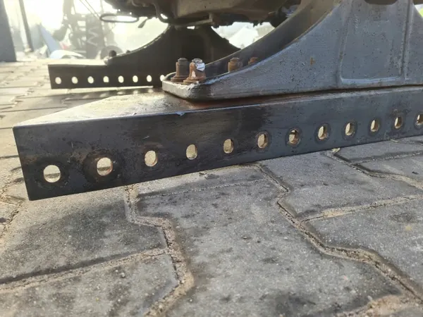 Support de selle SAF HOLLAND 230mm pour Volvo FH/FM image 6