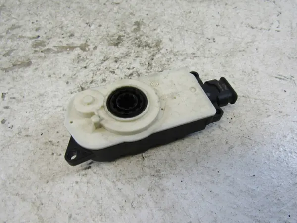 BMW OE Front-Rolladenmotor für 3 G20/5 G30 image 2