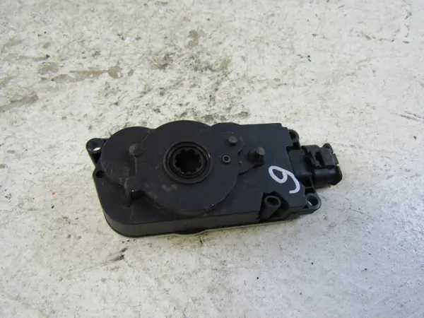 BMW OE Front-Rolladenmotor für 3 G20/5 G30 image 4