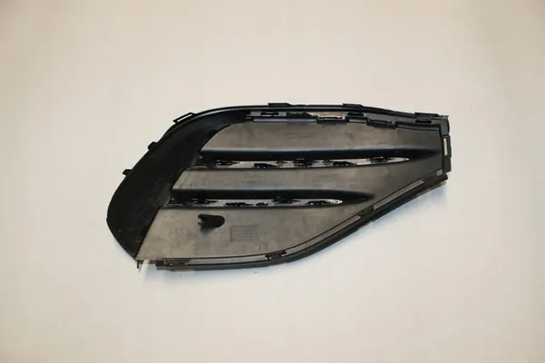 MERCEDES CLA W247 Grille de Pare-Chocs Avant Gauche A2478853805 image 9