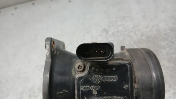Sensor de Flujo de Aire OEM 06A906461B Audi A3 8L image 3