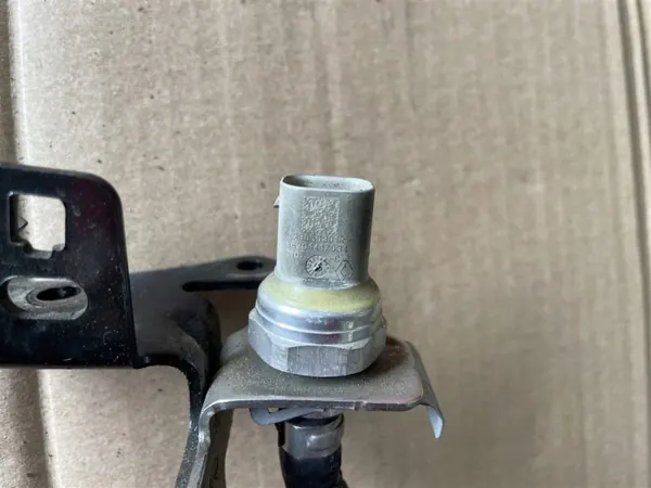 OEM 223650901R Avgas trycksensor för Renault Master image 5