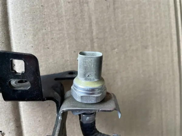 OEM 223650901R Avgas trycksensor för Renault Master image 6