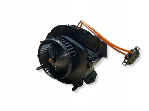 Audi Lämmitysmoottori OEM 4H0820021 A8 3.0L Diesel image 2