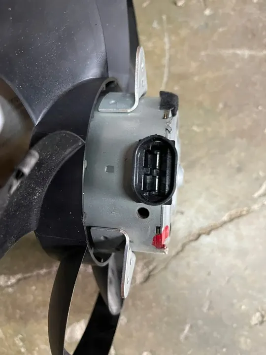 AHE Fläktkåpa för RENAULT MASTER III image 3