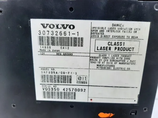 Volvo V50 Navigations-Diskettenleser OEM 30732661 image 6