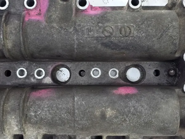 Tampa de Válvula IVECO DAILY 3.0 06-14 504166567 image 7