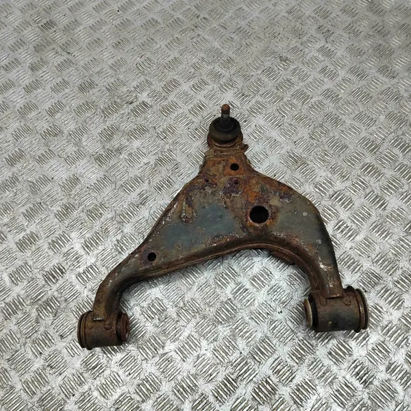 Braccio di controllo inferiore anteriore sinistro Toyota Hilux 2018 image 5