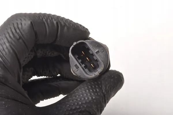 I40 IX35 KIA SOUL I SPORTAGE V 2.0 GDI Sensor de Pressão de Combustível image 3