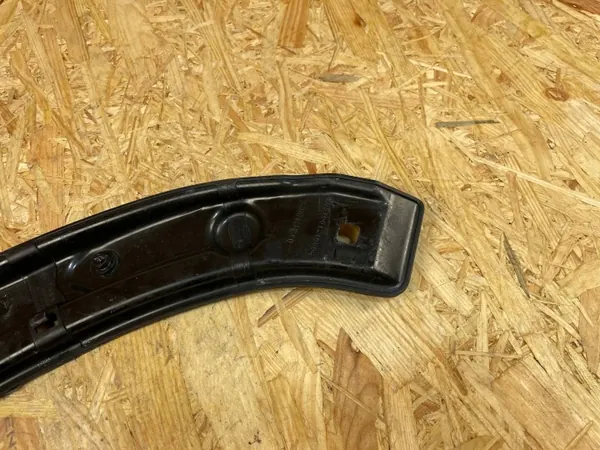 Etupään Ajovalotuki Vasen Audi Q3 OEM 8U0805931 image 9