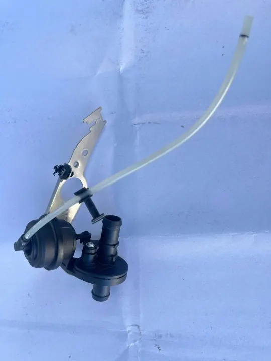 Porsche Boxster 982 Ölkühler-Ventil OEM 9g230740904 image 2