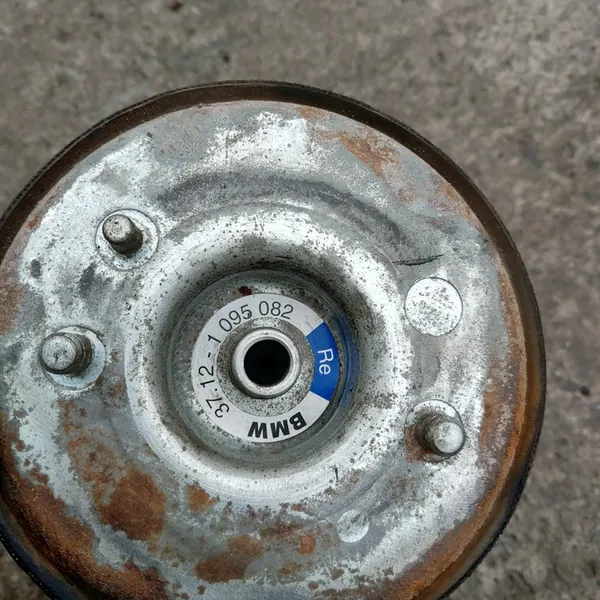 BMW OE 1095082 Molla d'Aria Posteriore Destra image 2