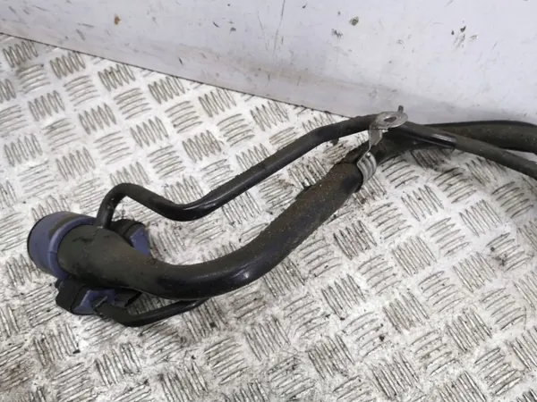 Tankdeckel Toyota Prius OEM AMD205627 - Gebraucht image 7