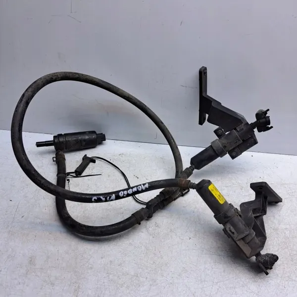Ajovalopesuri OEM 7109731 Ford Mondeo MK3:lle image 2