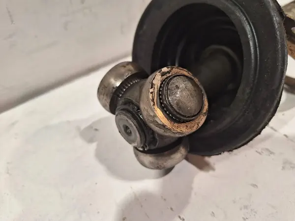 Vänster framaxel 8200470129 Renault Laguna II image 2