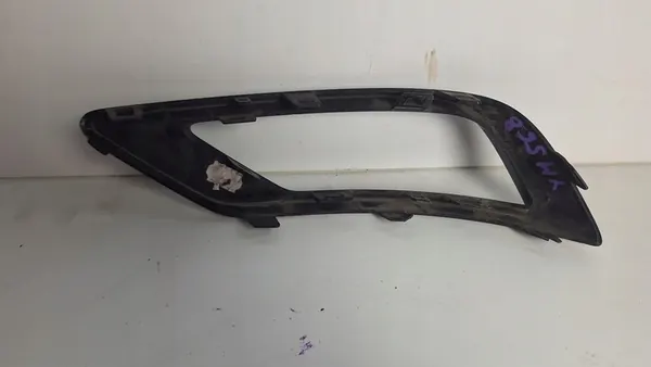 AUDI Q8 S-LINE 4M8 Moldura de acabamento do escape 4M8807513A image 4