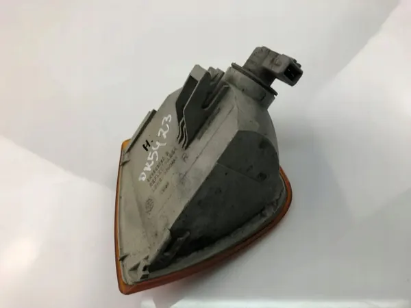 Pisca esquerdo do para-lama OEM 6K5953050B para VW Caddy II image 4