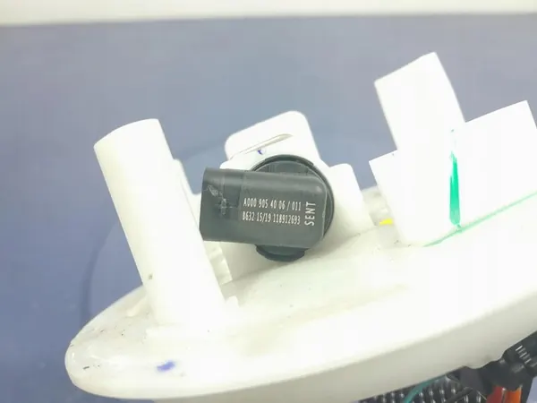 MERCEDES GLE W167 3.0B Brandstofpomp A1674704500 image 5