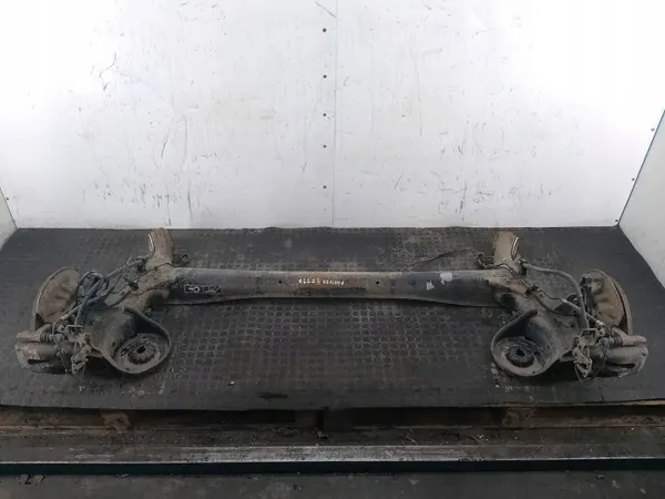 OEM BELKA ZAWIESZENIA achterasbalk voor Peugeot Partner image 2