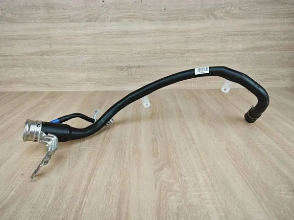 Tuyau de remplissage carburant OEM 7361453 BMW 530i G30 image 2