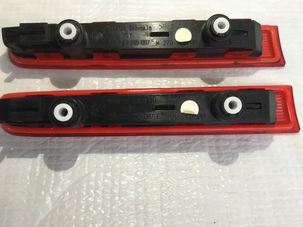 LÂMPADA DE PARADA ESQUERDA VW TRANSPORTER V T5 7E0945097E image 2