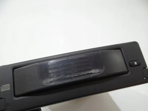 BMW CD-vaihtaja OEM 6941416 5-sarja E60 image 3