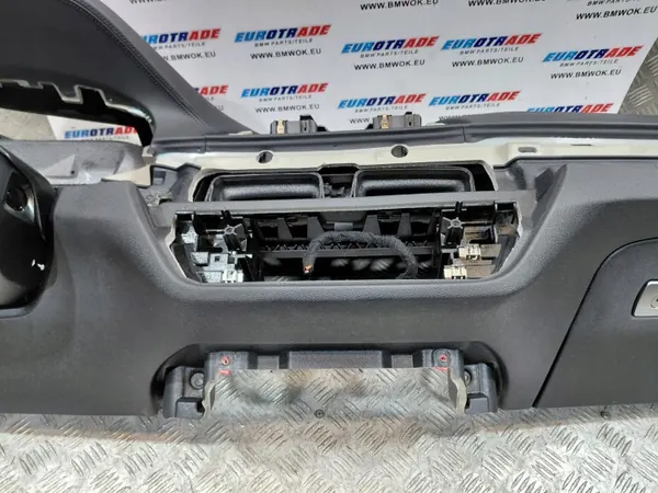 Console Tableau de Bord BMW G30/G31 LCI OEM 8074933 01 image 10