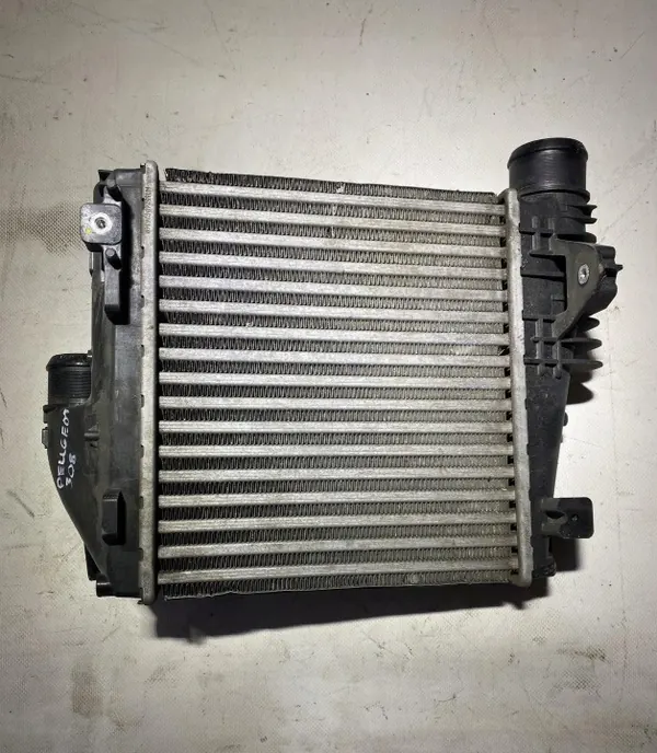 Intercooler P9675627980 Peugeot 308 II 1.6HDI:lle image 2